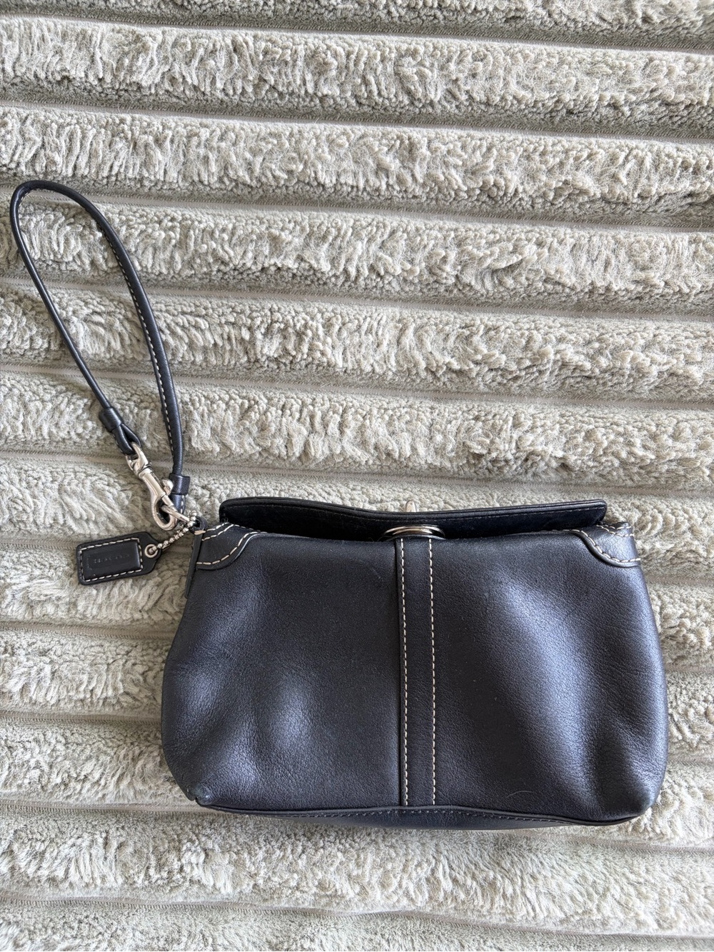 Coach Vintage Mini Genuine Leather Wristlet Black